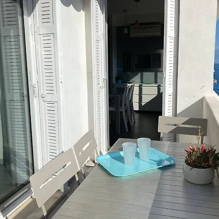 Edouard Vii : Centre, Terrasse Vue Degagee, Plage A 50 Metres Apartman
